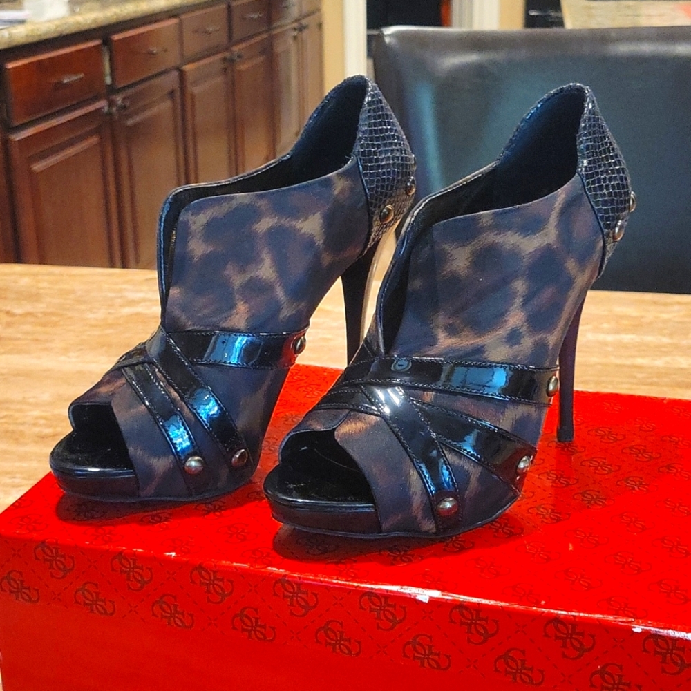 Guess Brand Leopard Print Heels Size 7, Vintage - image 5